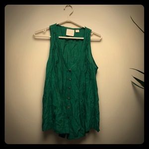 Sleeveless blouse
